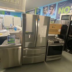 LG Dishwasher, Refrigerator, Stove & Microwave