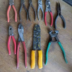 LOT OF 10 VARIOUS TOOLS