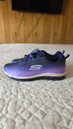 Skechers