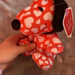 Hallmark Plush Valentine's Day Snoopy Stuffed Animal new