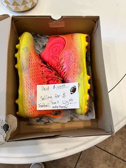Football cleats size 11