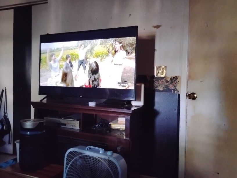 TV