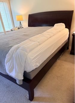 California King Sleigh Bed