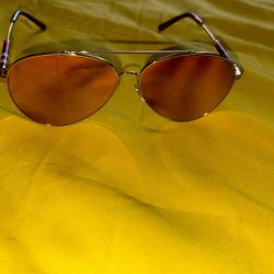 Burberry Sunglasses 