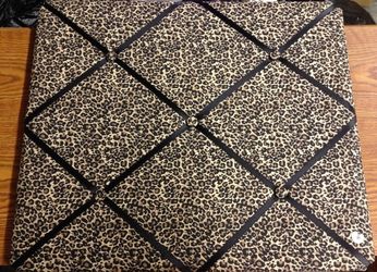 Leopard Bulletin Board