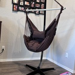 Swing And Holder 