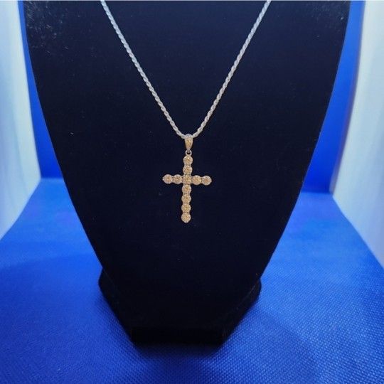Sterling Silver 925 Rope Necklace with Moissanite Cross Pendant – 22 Inches