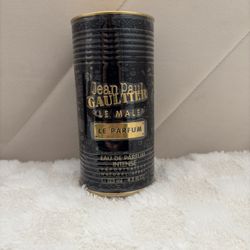 Gentlemen's perfumes