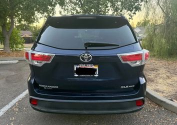 2016 Toyota Highlander