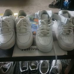 One pair High Tops Nikes size 7