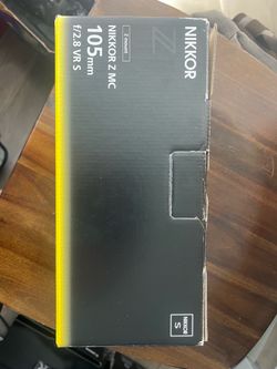 Like NEW Nikon Z 105/2.8 MC S Micro lens