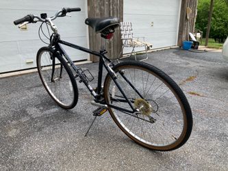 Classic Trek 700 Hybrid