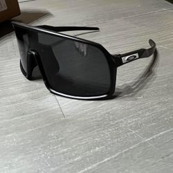 Oakley Sutro