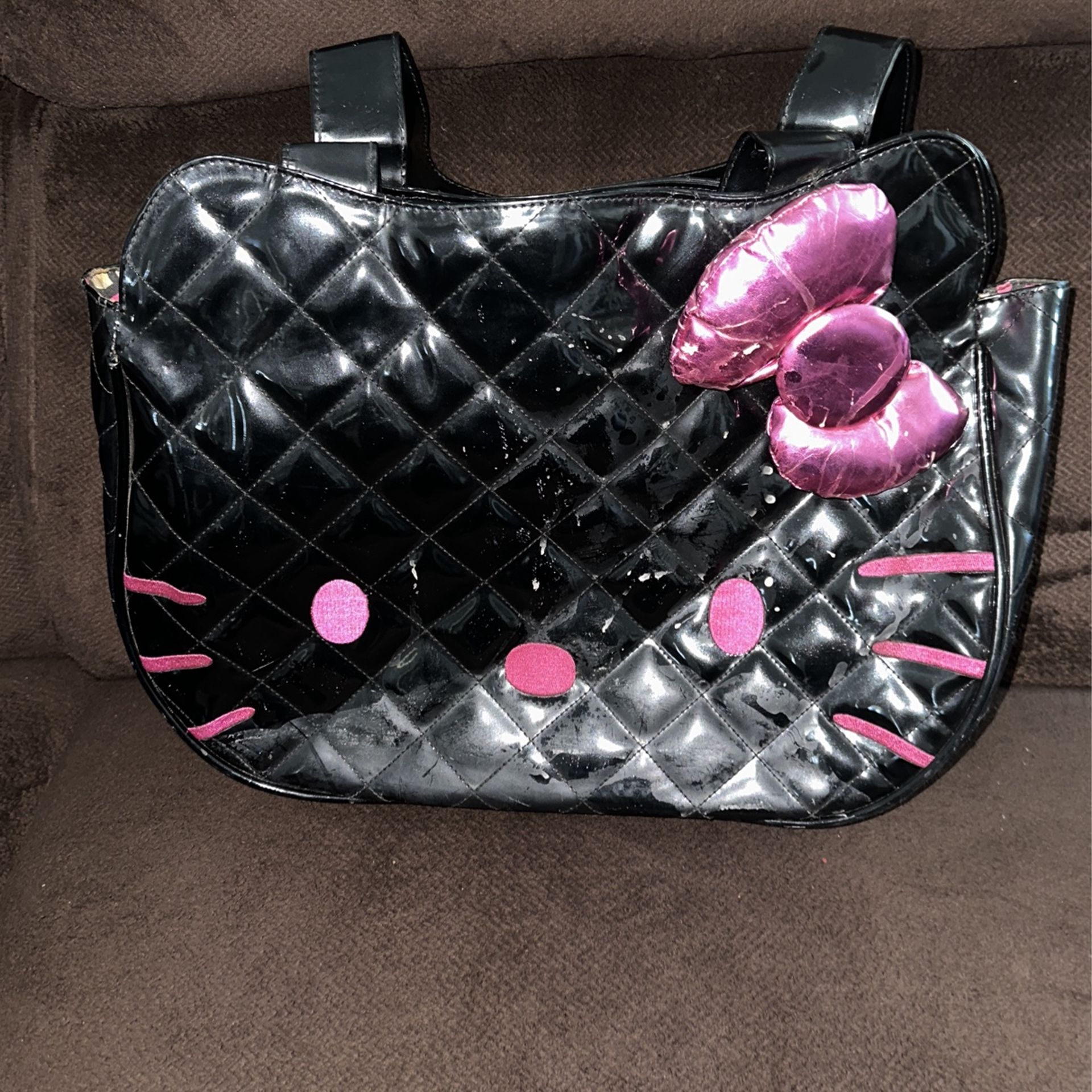 Hello Kitty purse