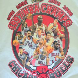 1997 BULLS NBA CHAMPS T with Tags