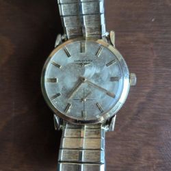 Stunning Vintage 14K Longines watch
