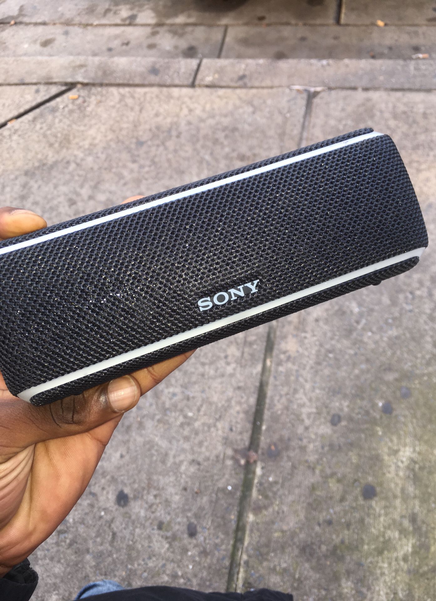Sony wireless Bluetooth speaker