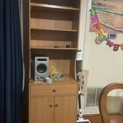 Microven Table With Shelves