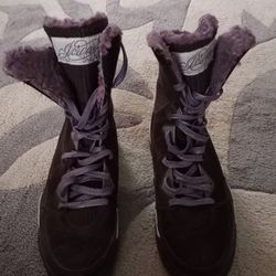 Purple Air Jordan Boots Size 6y