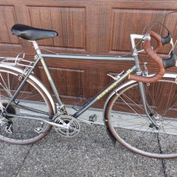 Schwinn Le Tour Luxe 