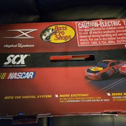 Bass Pro Shop SCX number X Digital System Nascar Race Track Set