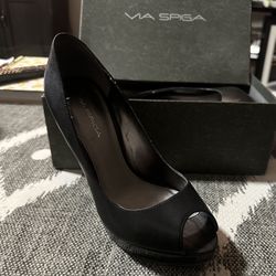 Via Spiga Black Peep Toe Heels - Size 8