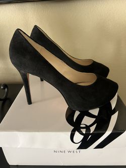 BRAND NEW Nine West Black Heels - Size 5 1/2