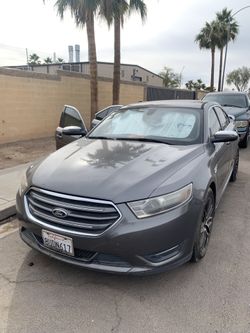2013 Ford Taurus