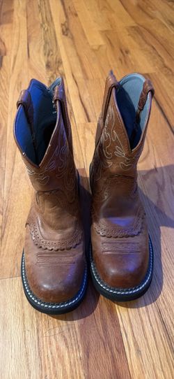 Women’s Artist Fatbaby Saddle Boots Size 9.5