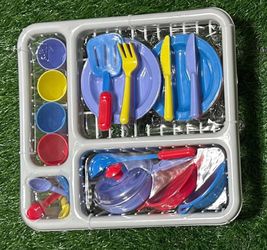 Play Dish and Cookware Set