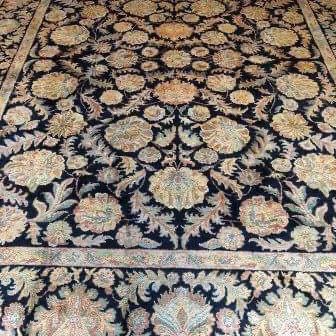 Hand knotted Antique Tea washed 9' x 12' Agra rug