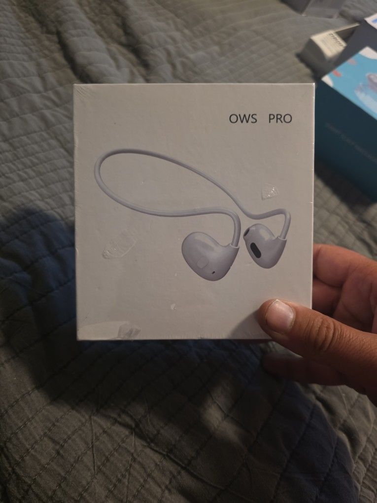 Bluetooth Earbuds