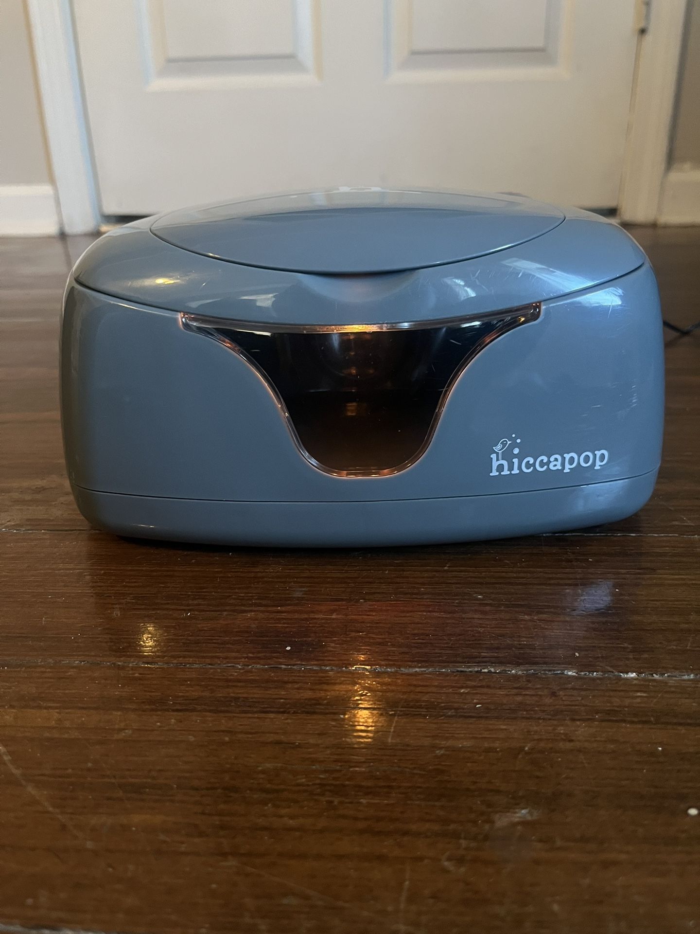 Hiccapop Wipe Warmer & Dispenser