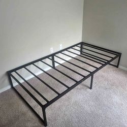 Twin Bed Frame /twin Mattress 