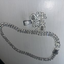 Men's Chain Necklace Icey 22" VVS Moissanite CZ Stone, 15mm Miami Cuban Link