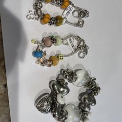 Bracelet