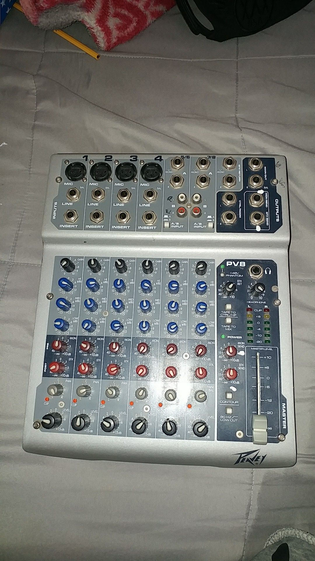 Peavey PV8 - Mixer