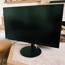 Lenovo ThinkVision 27” QHD Monitor