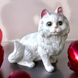 Andrea by Sadek Vintage Persian Cat Porcelain Figurine White