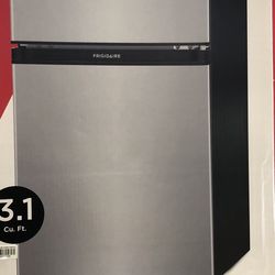 BRAND NEW FRIDGE WITH FREEZER 3.1cu.ft