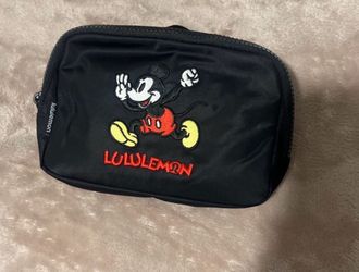 Disney lululemon beltbag