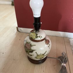 Kutani Lamp