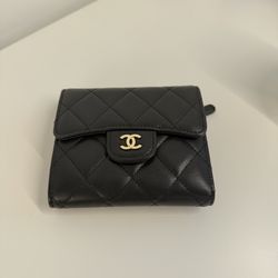 Chanel Classic Wallet