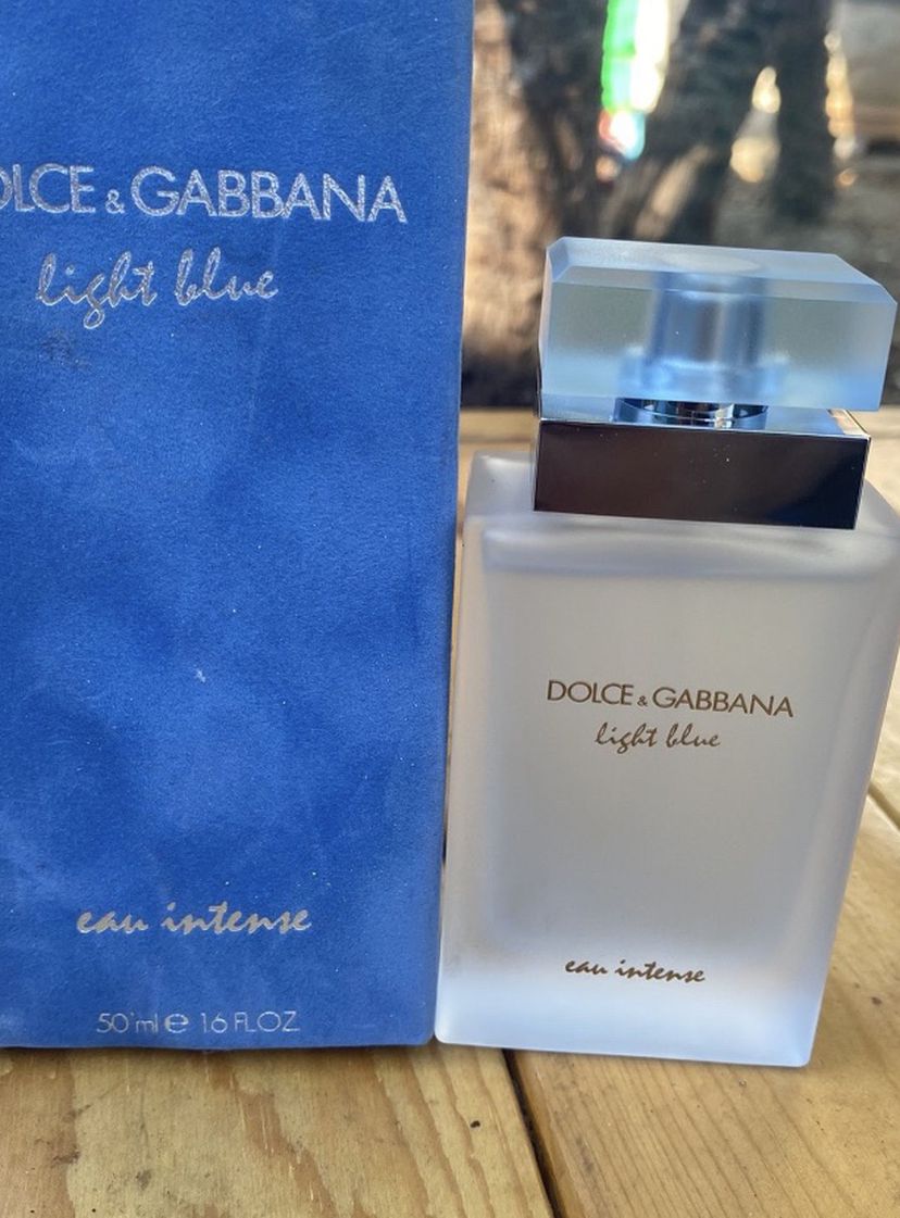 Dolce Gabbana Light Blue Intense Perfume