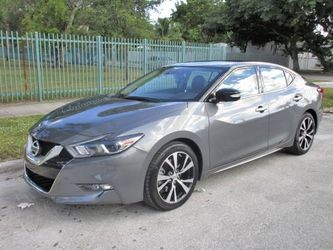 2017 Nissan maxima sv 30k millas bolsas de aire buenas