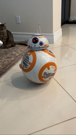 STAR WARS - Hero Droid BB-8 - Fully Interactive Droid