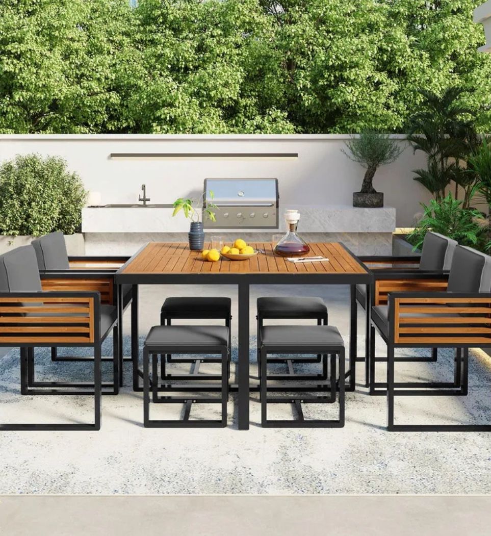 Brand New Table With Chairs