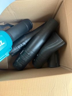 Makita new blower 40v XGT brushless ( tool only)