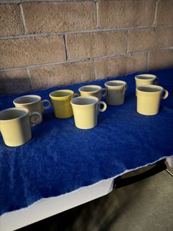 1 Fiesta Fiestaware Homer Laughlin Yellow Ring Handled Coffee Mug $5 EACH