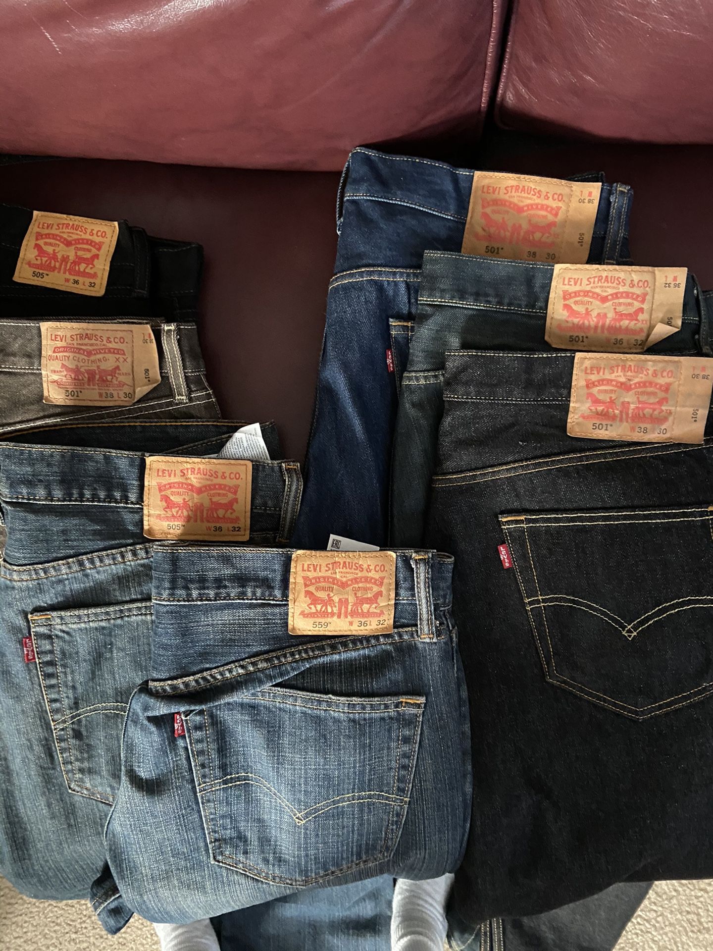 Barely Worn Levi Classic Jeans